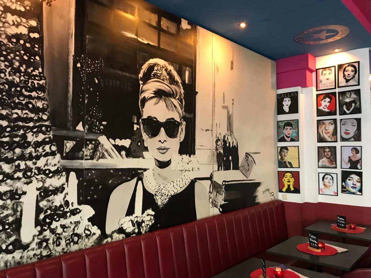 Hotel Hollywood Media Am Kurfuerstendamm 4*